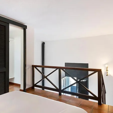 Emblematica - Nº5 Tinache